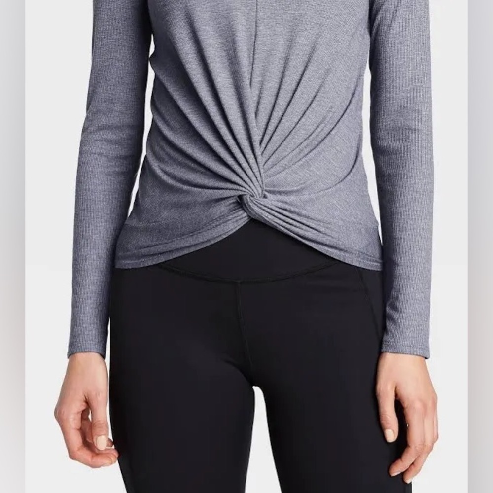 NWT Women’s Gray Long Sleeve Ribbed Twist Knot Front T-Shirt